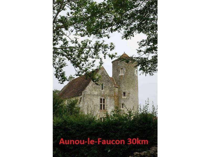 לינה וארוחת בוקר Saint-Sauveur-de-Carrouges Haras De La Croix D'Argent מראה חיצוני תמונה