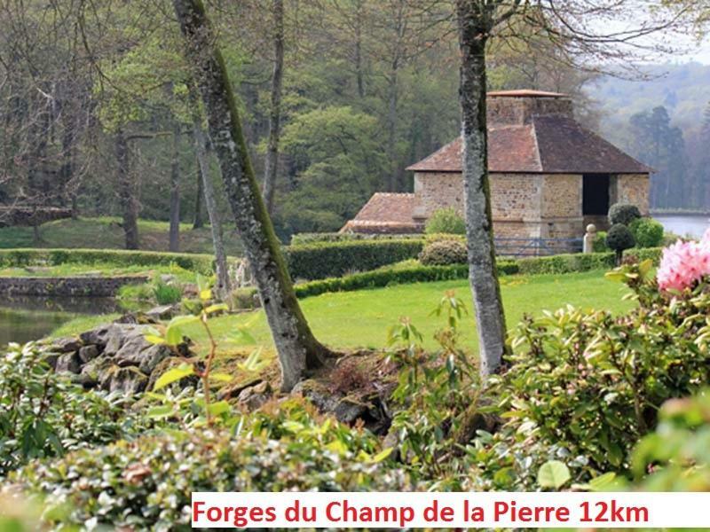 לינה וארוחת בוקר Saint-Sauveur-de-Carrouges Haras De La Croix D'Argent מראה חיצוני תמונה
